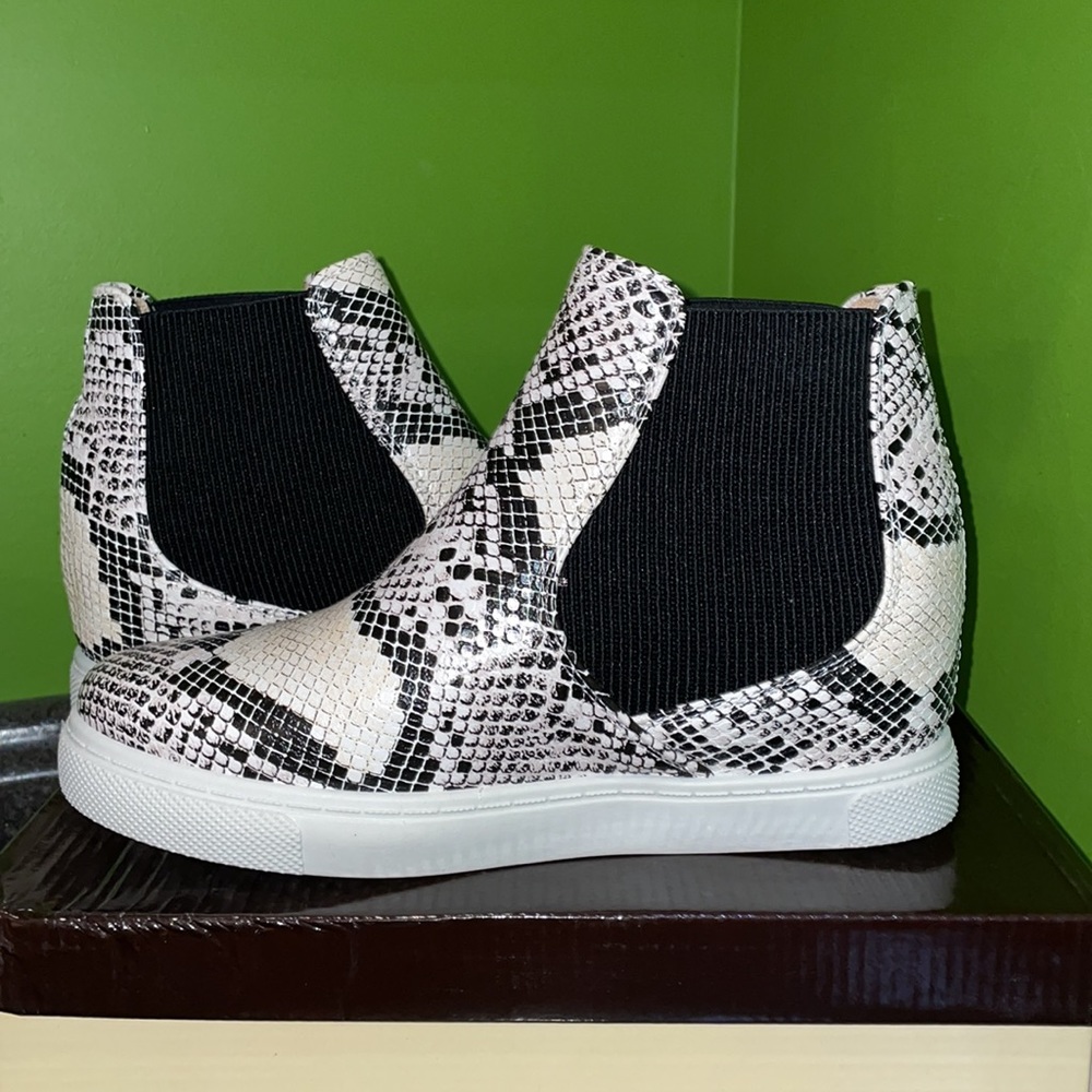 Wedge Sneakers - Picture 9 of 14